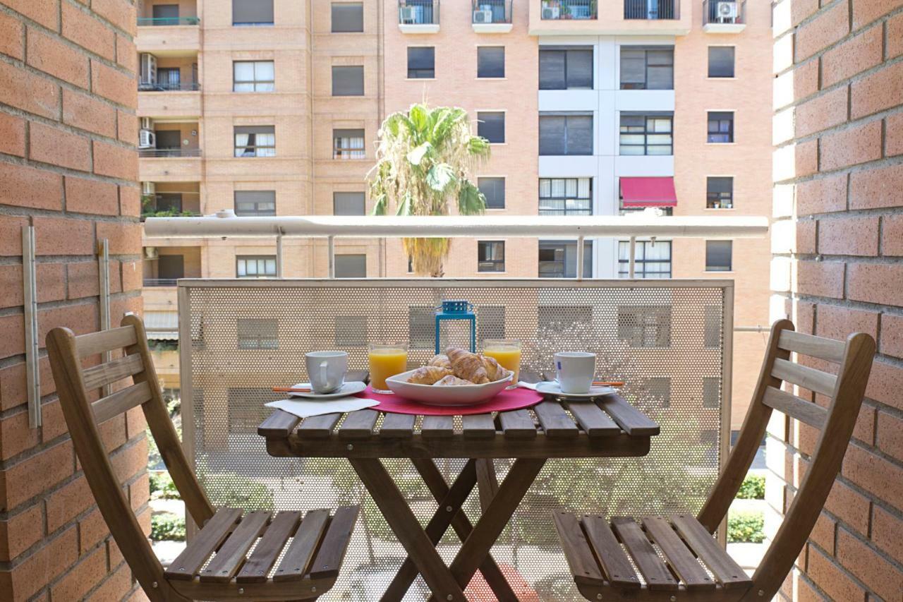 Central Park Apartment Valencia Buitenkant foto